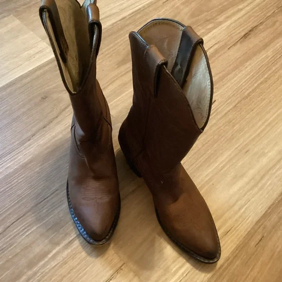 Durango® Women’s WILD TAN Western Boot - Picture 9 of 13